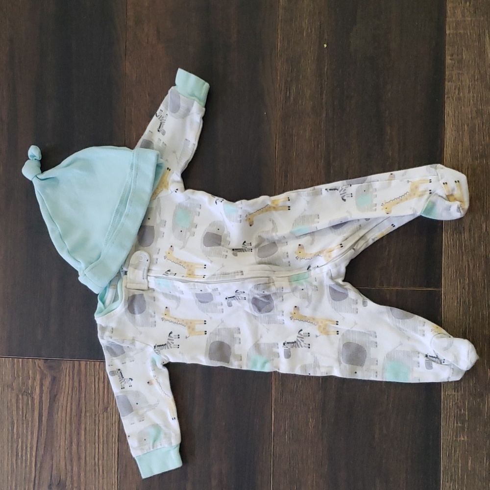 Koalababy brand, 0-3 months, animal theme pajamas w/ blue hat